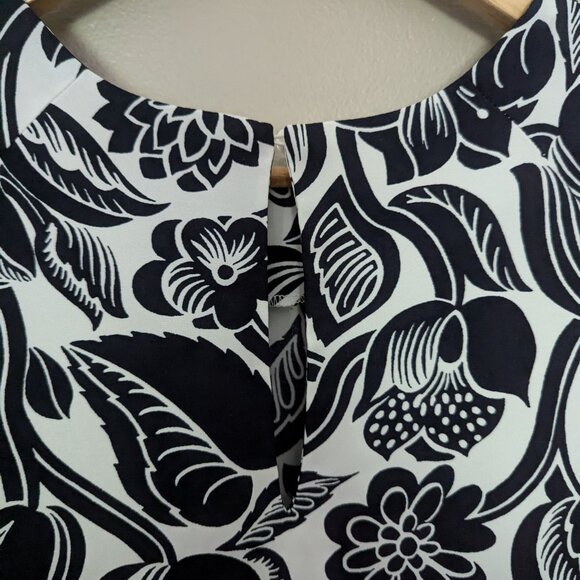 Ann Taylor Factory Floral Dress navy blue and white size medium - Picture 5 of 9